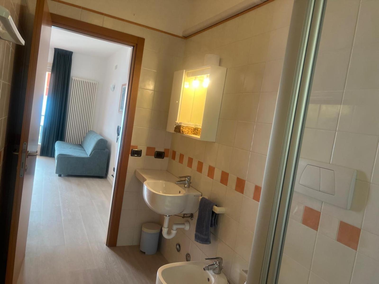 ברנצונה סול גארדה Residence Villa Al Lido מראה חיצוני תמונה