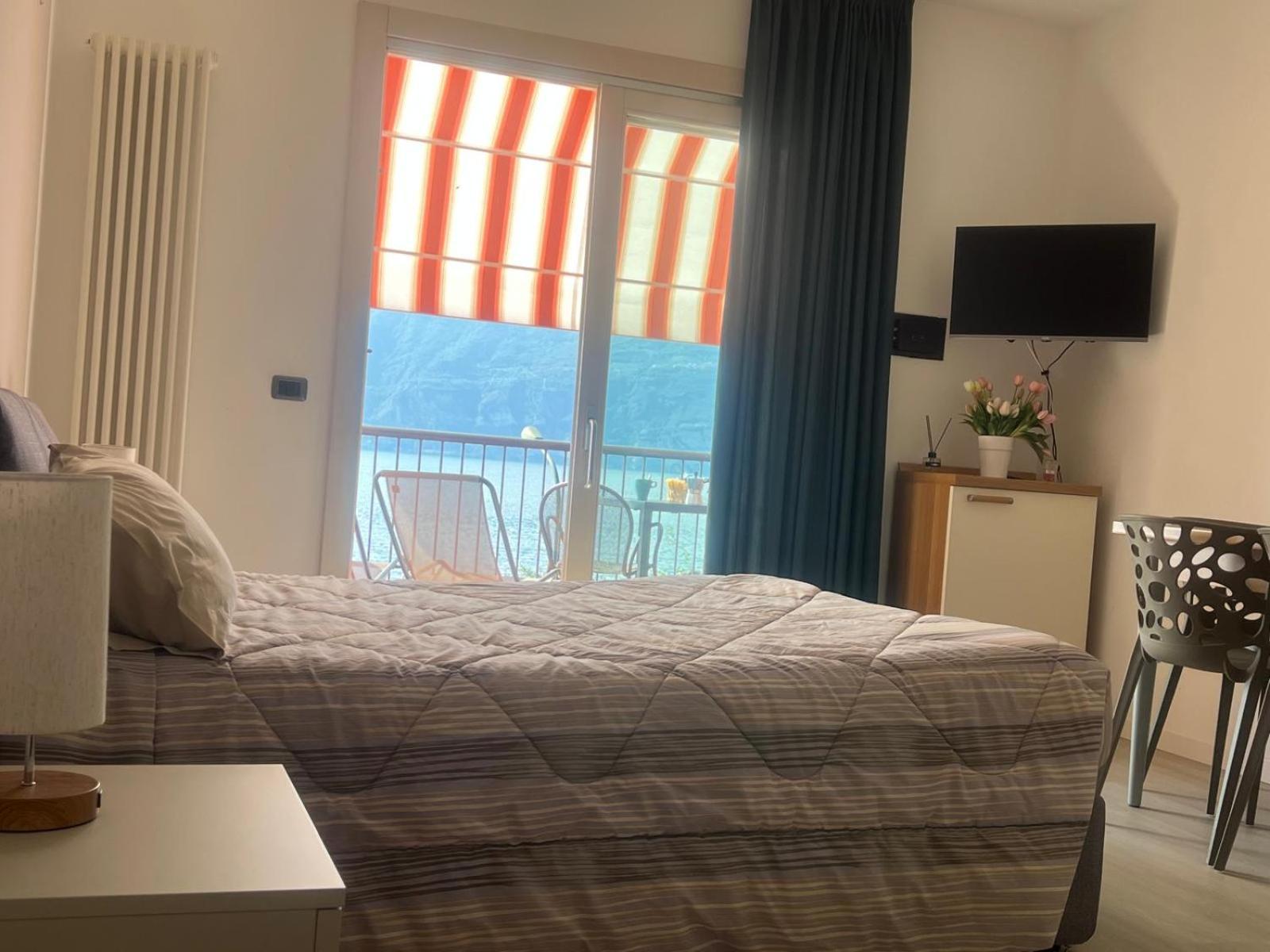 ברנצונה סול גארדה Residence Villa Al Lido מראה חיצוני תמונה